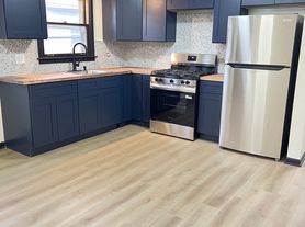 801 E 89th Pl, Chicago, IL