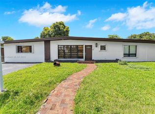 1981 NE 186th Dr, North Miami Beach, FL 33179