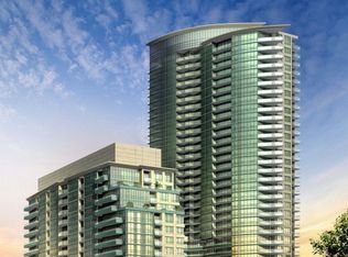 19 Grand Trunk Cres #1715, Toronto, ON M5J 3A3