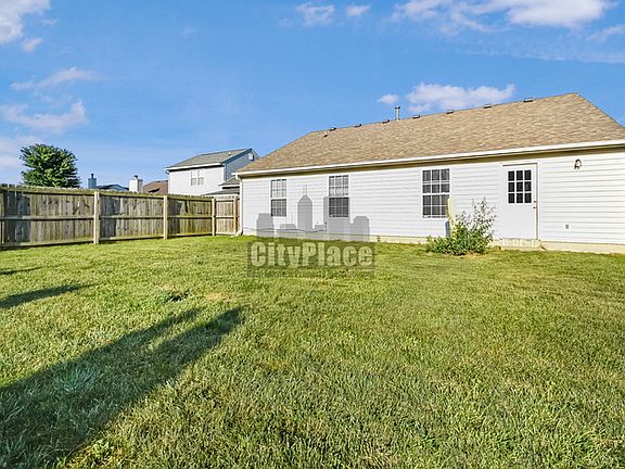 4th image of 5639 Wood Hollow Dr
