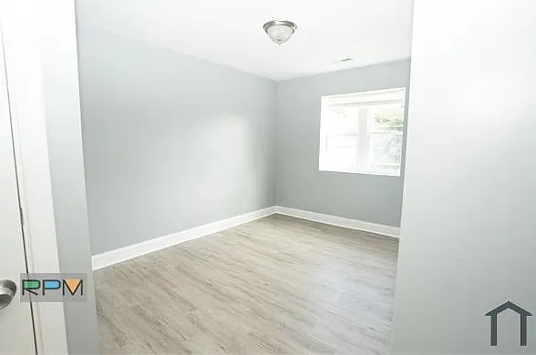 3 bed, $1,950 — Photo 3