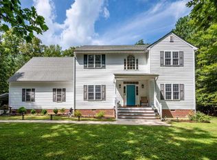 2281 Genito West Ct, Moseley, VA 23120