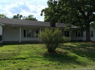 2914 Brooks Rd, Wingate, NC 28174