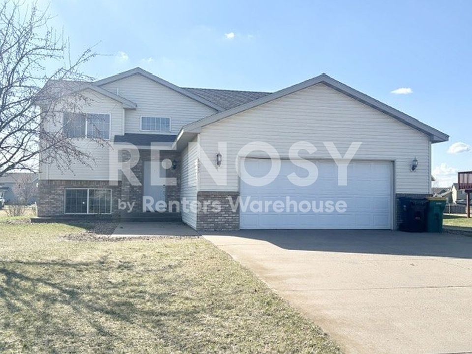 1st image of 605 7th Ave SW
