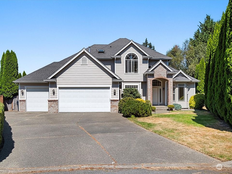 1st image of 3002 Bonshaw Court SE
