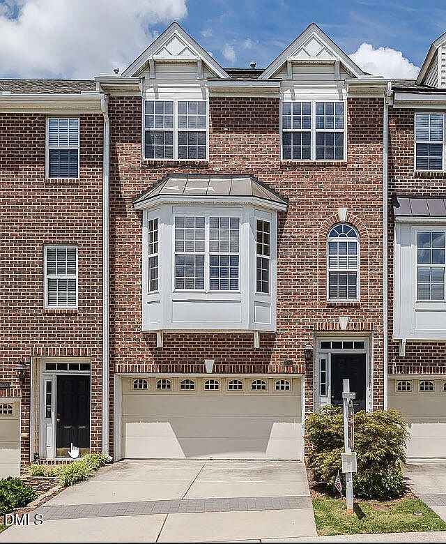 3005 Imperial Oaks Dr