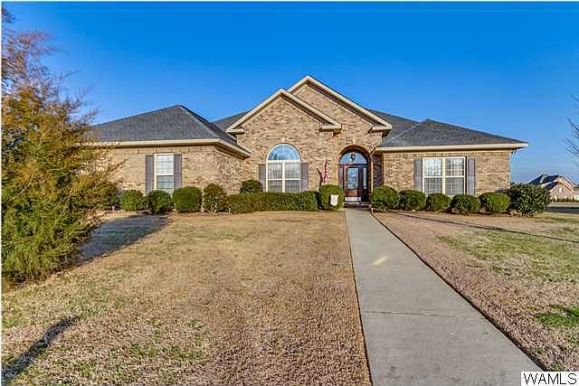 Beautifully built 4 bedroom 3 bath Home