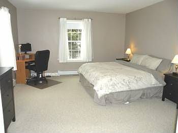 3rd image of 15 Wilson Dr