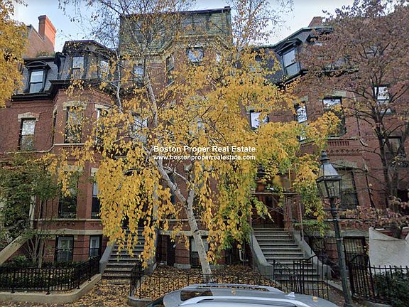 134 Marlborough St. Boston - Back Bay Building Photo 2 (1)