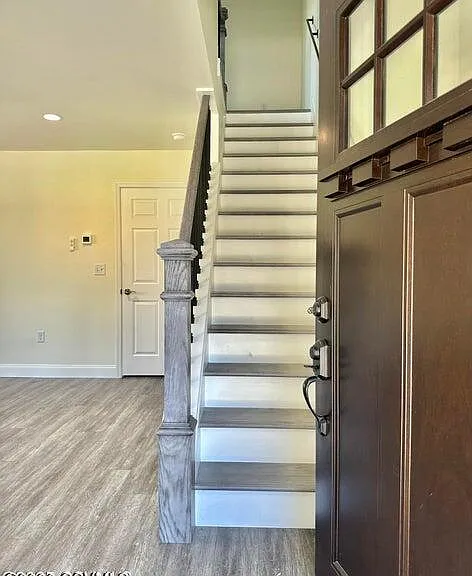 3718 N Old Trl — Photo 3