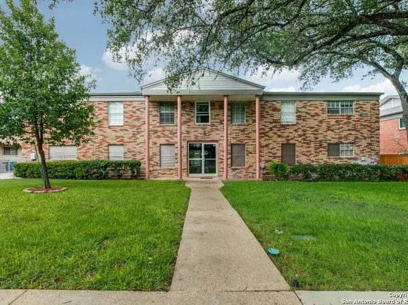 235 W Silver Sands Dr #6, San Antonio, TX 78216