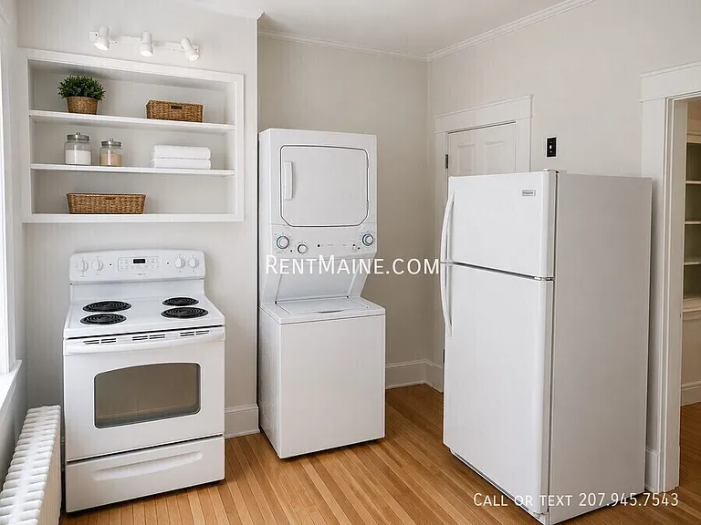 8 Linden St — Photo 3