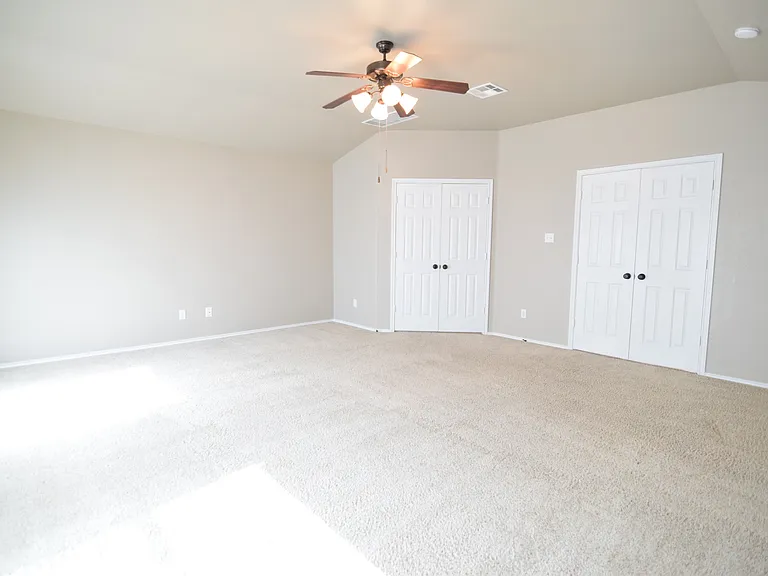 2203 Ryan Dr — Photo 16