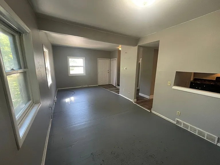 505-507 W. Burleigh St. (Townhouse) — Photo 3