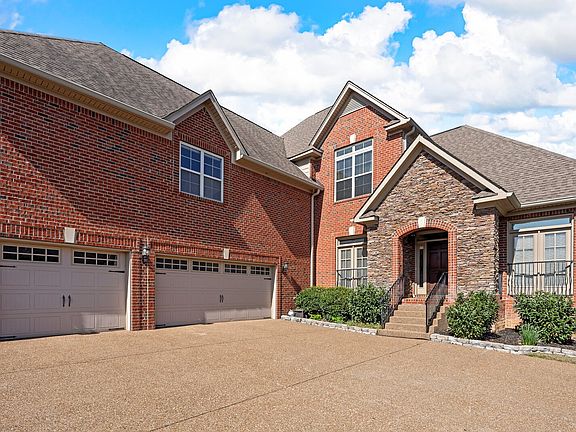 3rd image of 1640 Eden Rose Pl