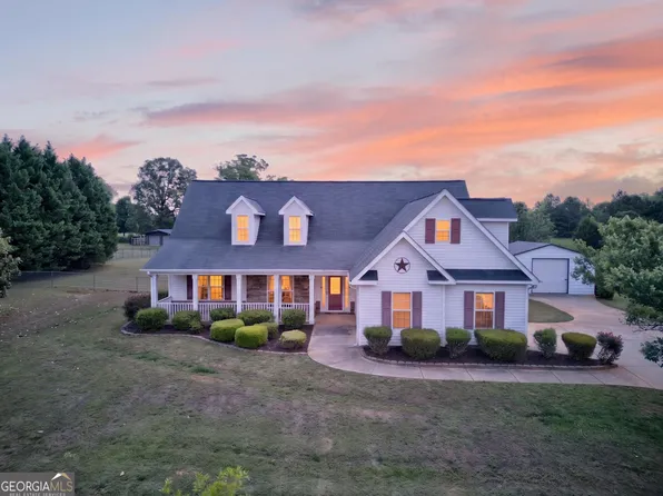 735 Irish Hill Dr, Concord, GA 30206