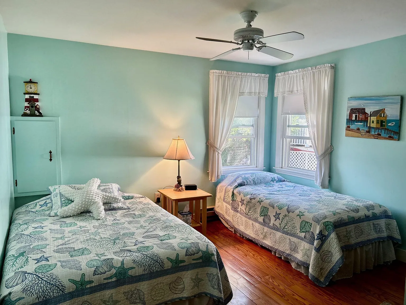 2 bed, 1100 sqft, $2,300 — Photo 4