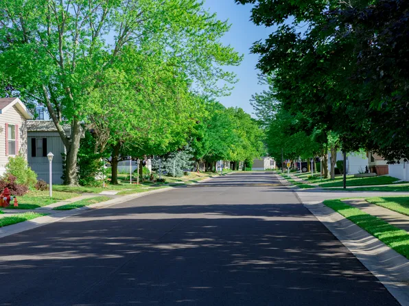 Willowbrook Place, 5001 South Ave, Toledo, OH 43615