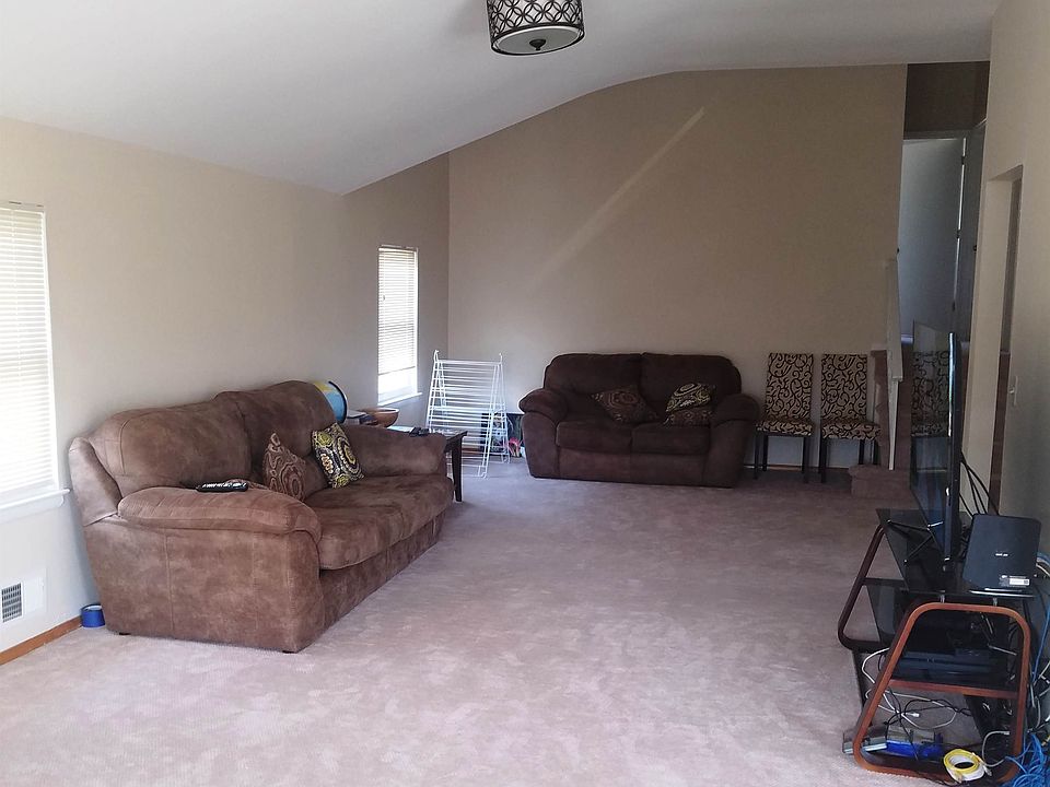 1st image of 433 Jefferson Ave
