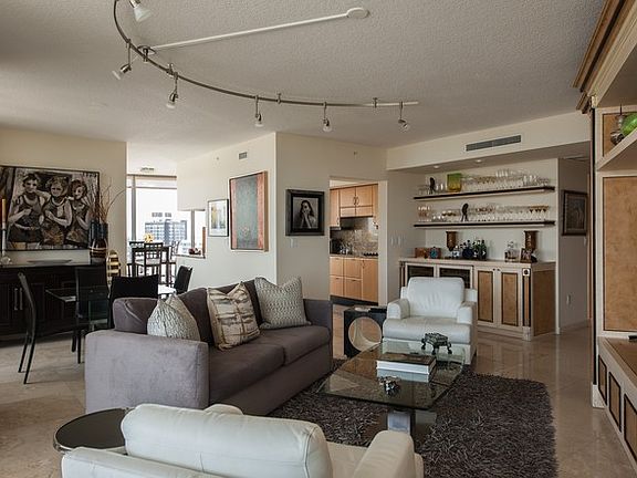 Living Area 3