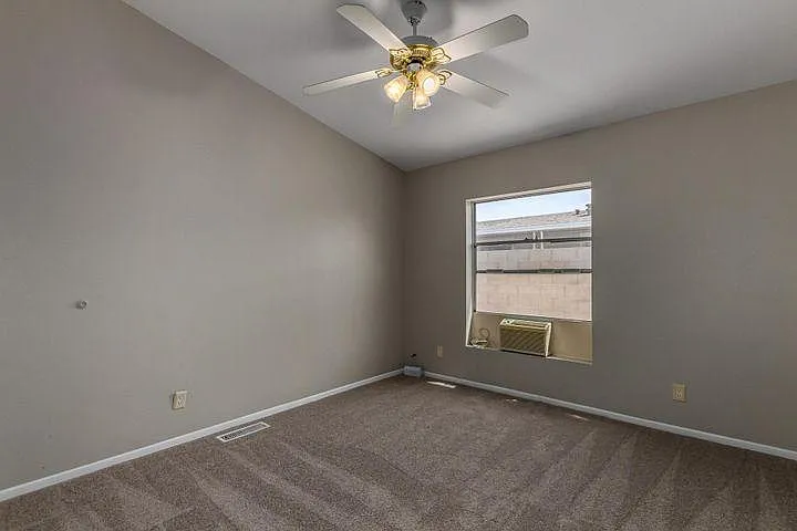 2923 E Tonto Ln — Photo 14