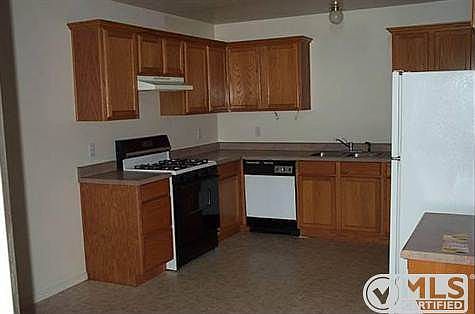 629EvansRidge_Evan_Ridge_kitchen