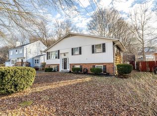 55 Reyna Rd, Hamden, CT 06514