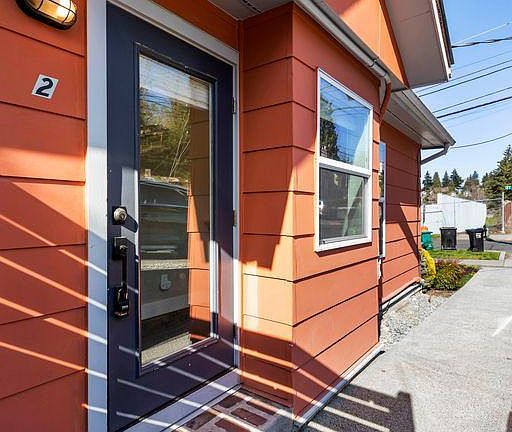 2nd image of 5061 37th Ave S #2