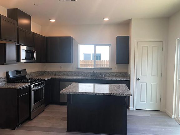3rd image of 181 Kiana Ln