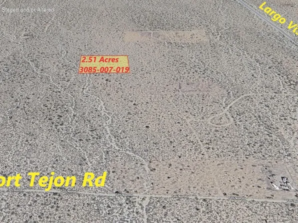 Avenue X #8, Llano, CA 93544