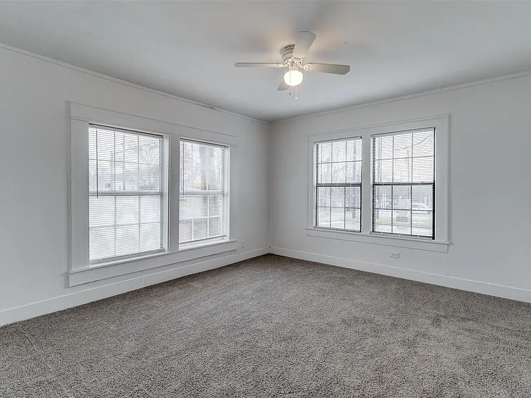 731 W Hull St — Photo 15