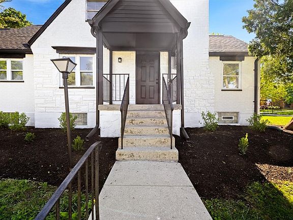 3rd image of 2860 Shafor Blvd