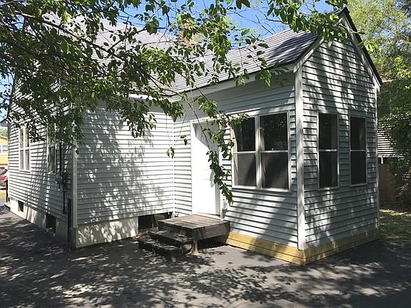 3rd image of 1311 Beverly Dr