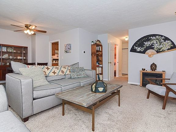4th image of 218 Heritage Dr #218