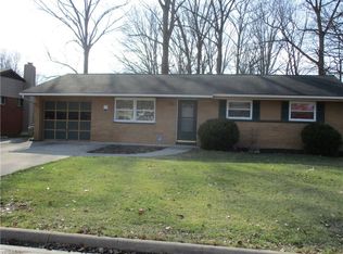 1400 Hollyview Dr, Vermilion, OH 44089