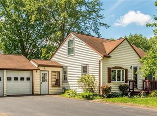 4753 Bussendorfer Rd, Orchard Park, NY 14127