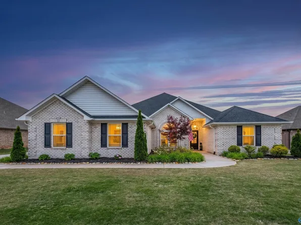 17067 Stonegate Dr, Athens, AL 35613