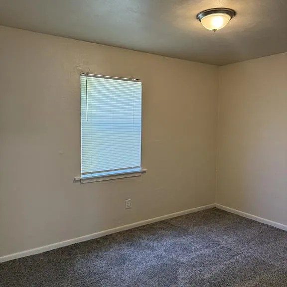 1200 Rugby St #7 — Photo 6