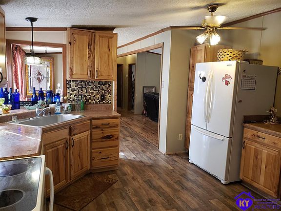 5th image of 170 Timberline Dr