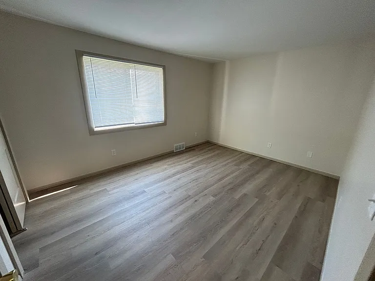 25 Bluemound Ct — Photo 13