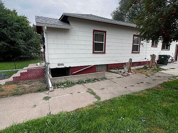 2nd image of 604 N 10th Ave