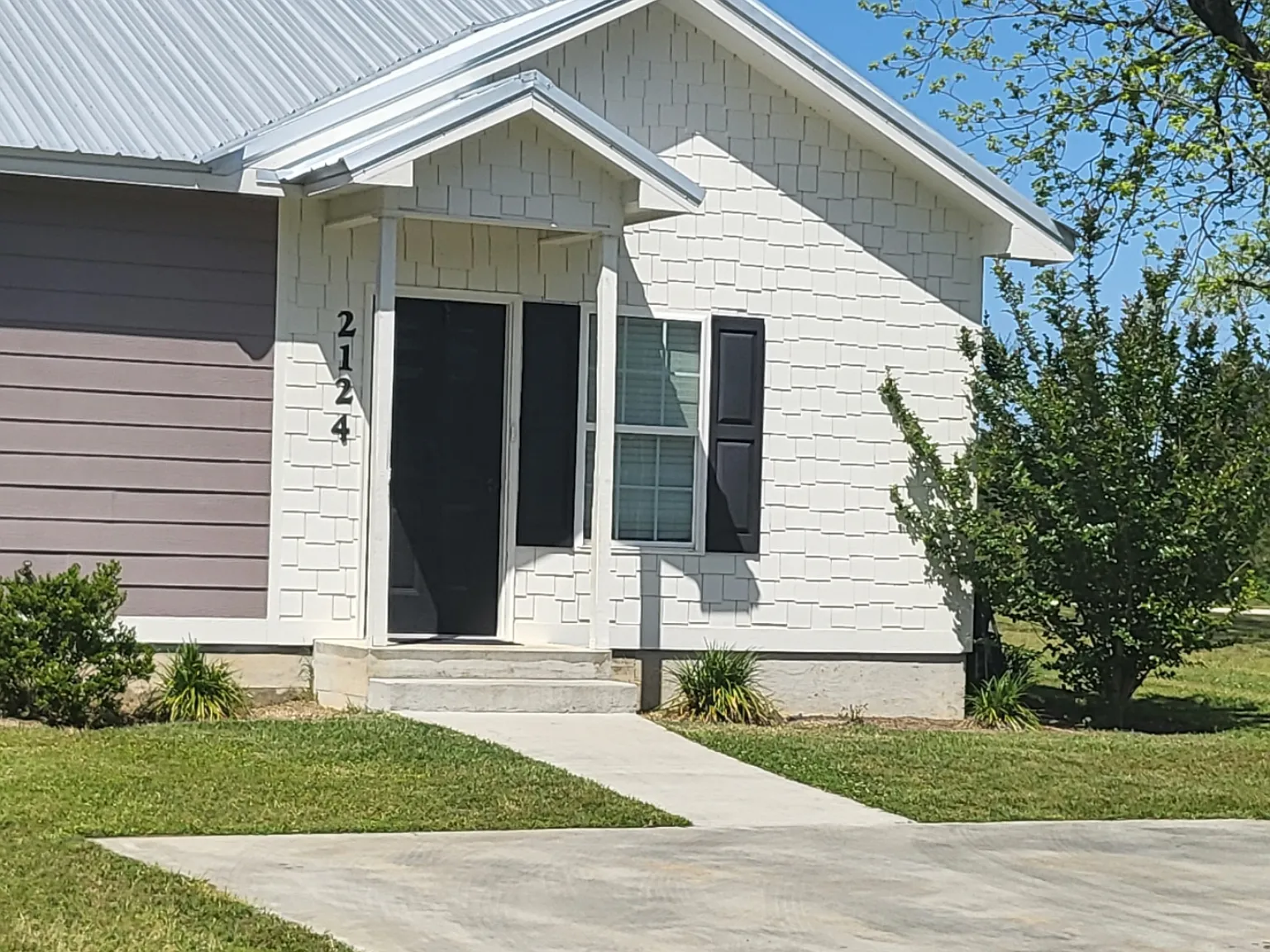 2 bed, 850 sqft, $1,125 — Photo 1