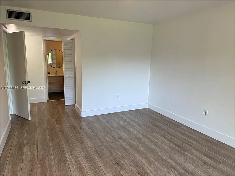 8335 SW 72nd Ave #211D — Photo 26