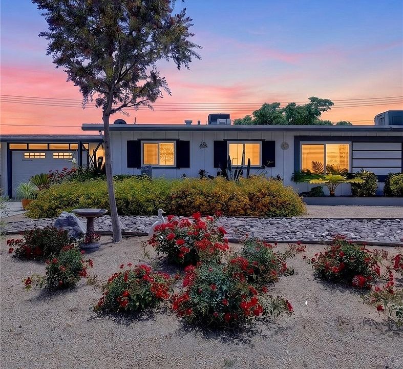 1st image of 26381 Cherry Hills Blvd
