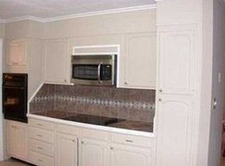 1413 University Dr, Hammond, LA 70401