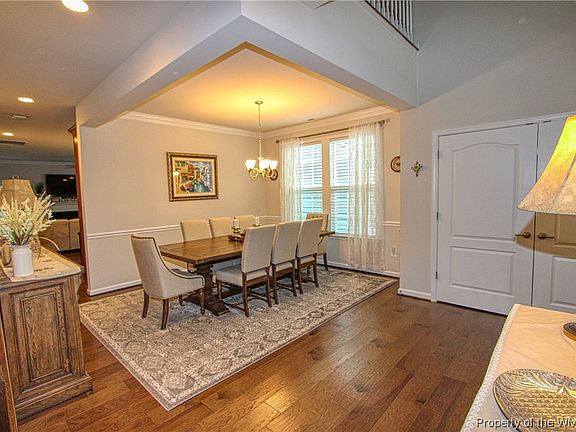 3rd image of 4401 Harrington Cmn
