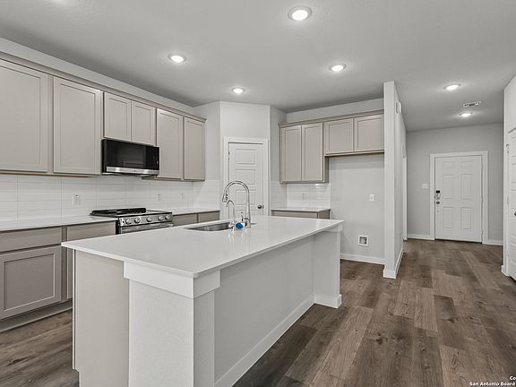 6th image of this home