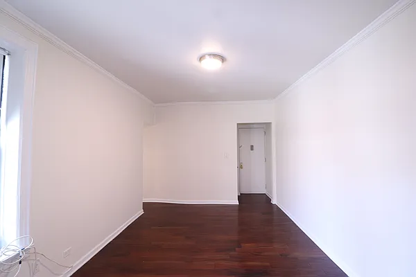 Rented by A&E Real Estate Management | media 7