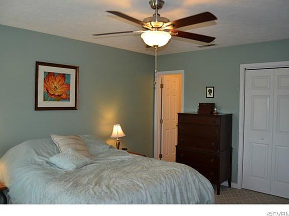 3rd image of 9068 Basswood Dr