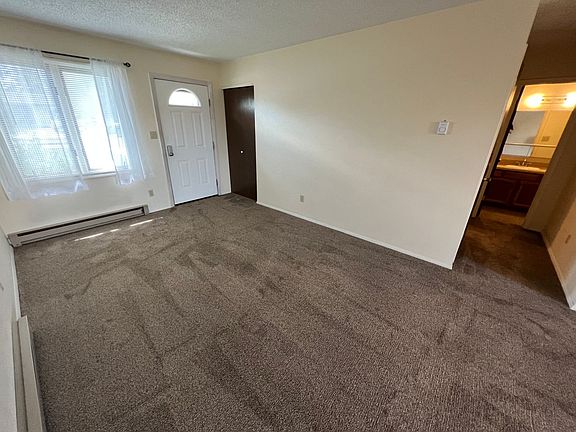 5th image of 1902 Prairie Rd